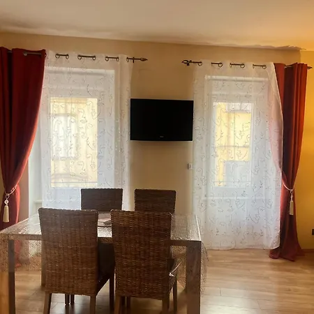 Restaurant Les Arcades Szálloda Limoux