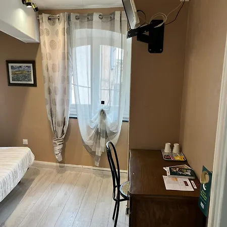 Szálloda Restaurant Les Arcades 2*