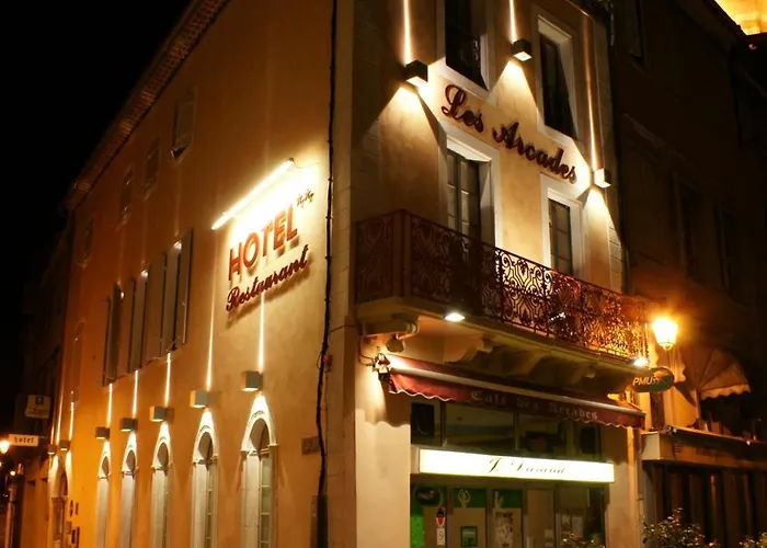 Les Arcades Hotel