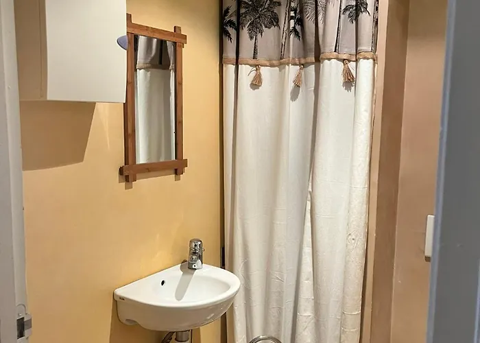 Hotel Les Arcades Limoux